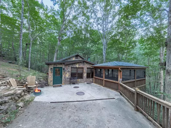 189 Smith Hill RD, Blue Ridge, GA 30513