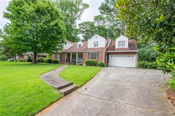 Avondale Estates, GA 30002,90 Clarendon AVE