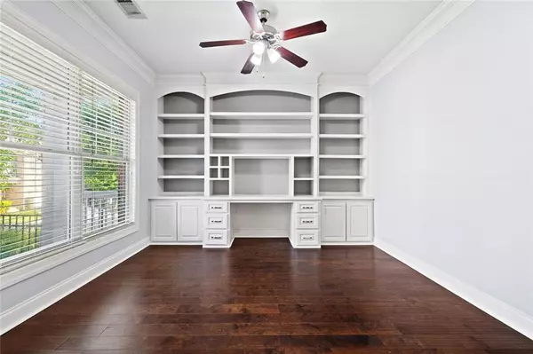 Roswell, GA 30076,1220 Roswell Manor CIR