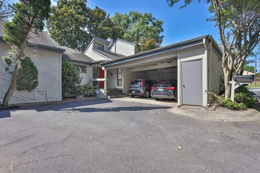 4962 N Ellipse DR, Marietta, GA 30068