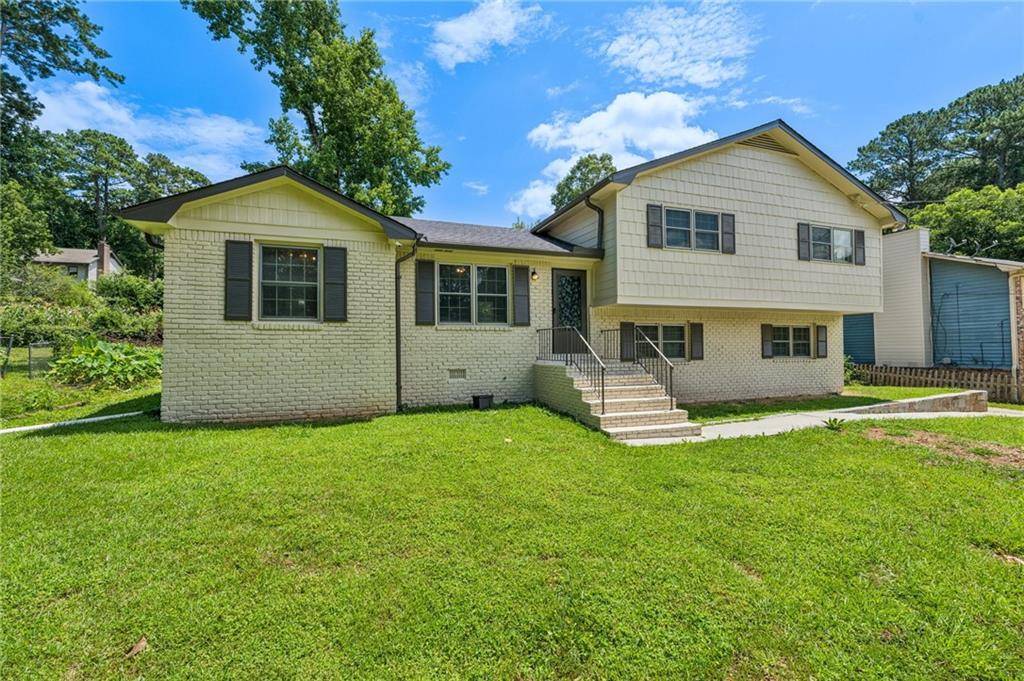 498 Cole DR SW, Lilburn, GA 30047