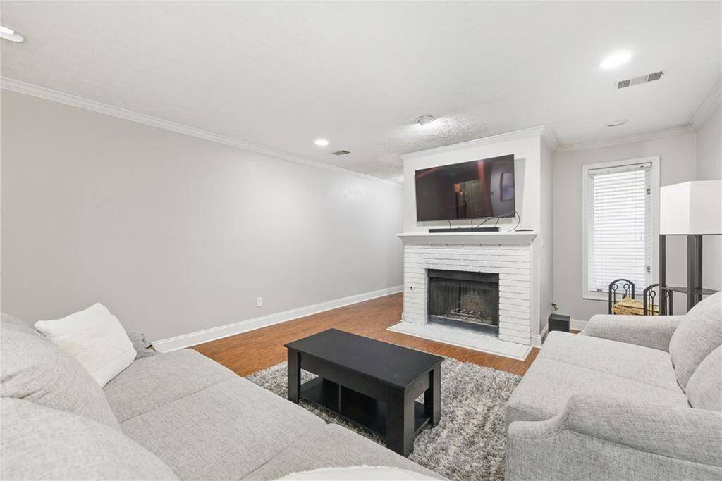Atlanta, GA 30324,13 Normandy CT NE