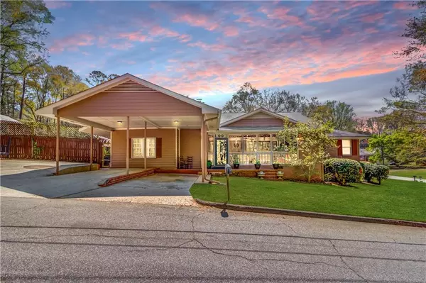 Monroe, GA 30655,114 Pine CIR