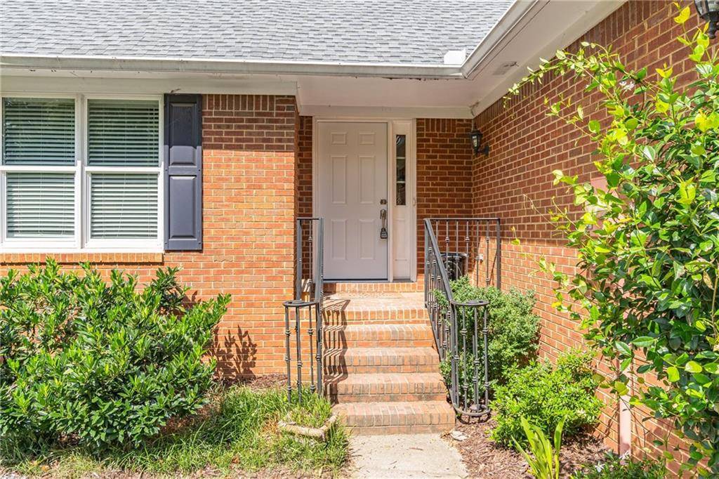 Alpharetta, GA 30022,27 S Riversong LN