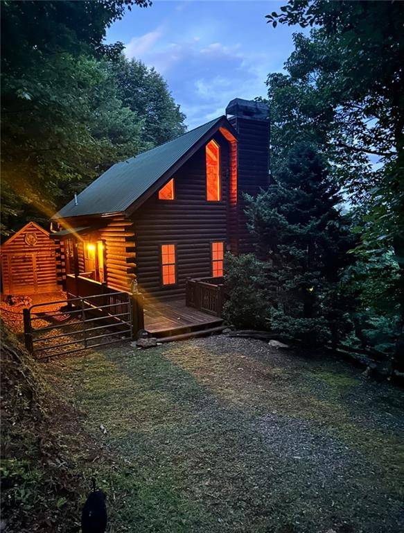 Ellijay, GA 30540,372 Mountain View RD