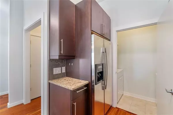 Atlanta, GA 30307,870 Inman Village Pkwy NE #229