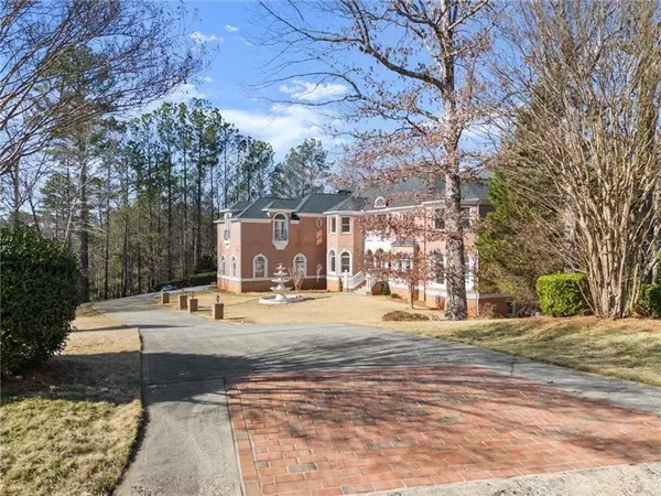 Alpharetta, GA 30005,10 Clubb CT