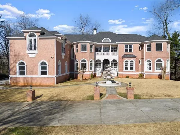 Alpharetta, GA 30005,10 Clubb CT