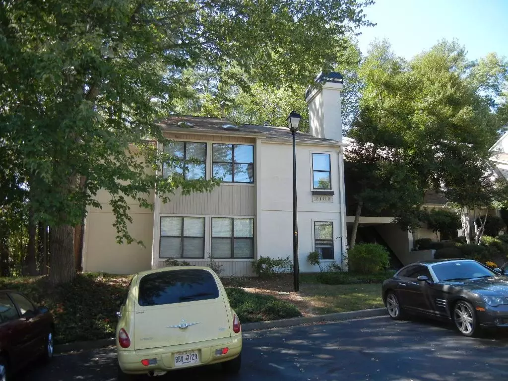 Atlanta, GA 30350,2104 Huntingdon Chase