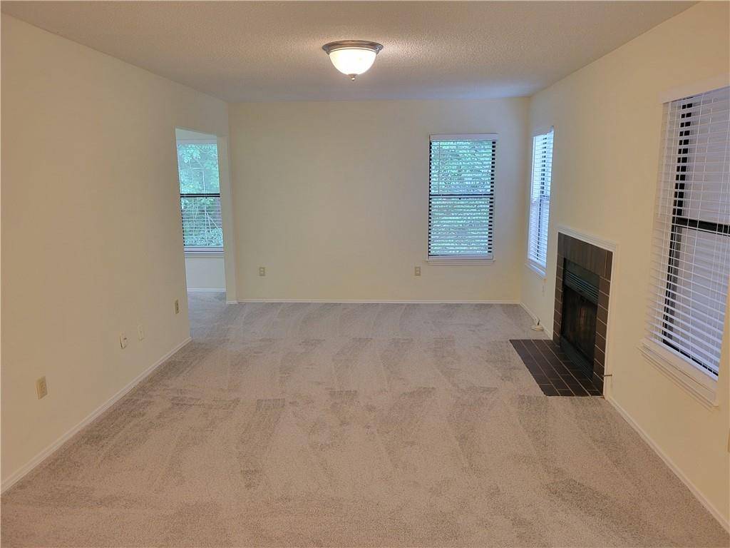 Atlanta, GA 30350,2104 Huntingdon Chase