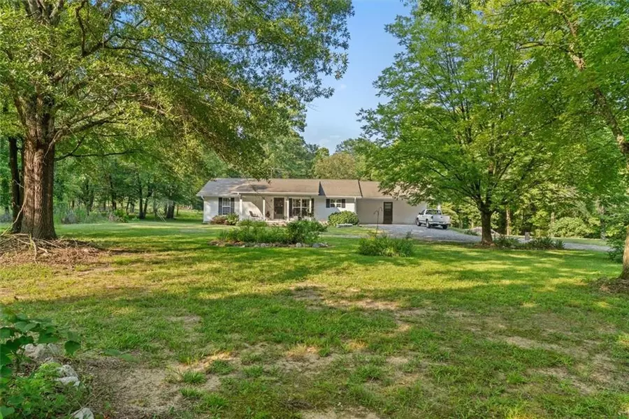 437 Cohutta Beaverdale RD, Cohutta, GA 30710