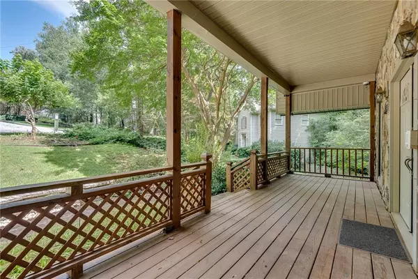 Atlanta, GA 30338,1667 Manhasset Farm CT