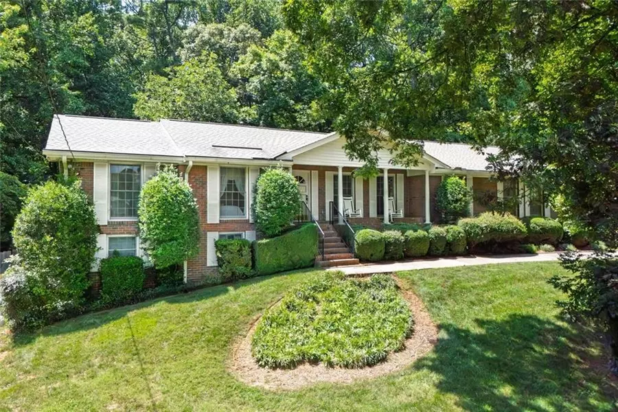 5092 Fawn TRL SE, Mableton, GA 30126