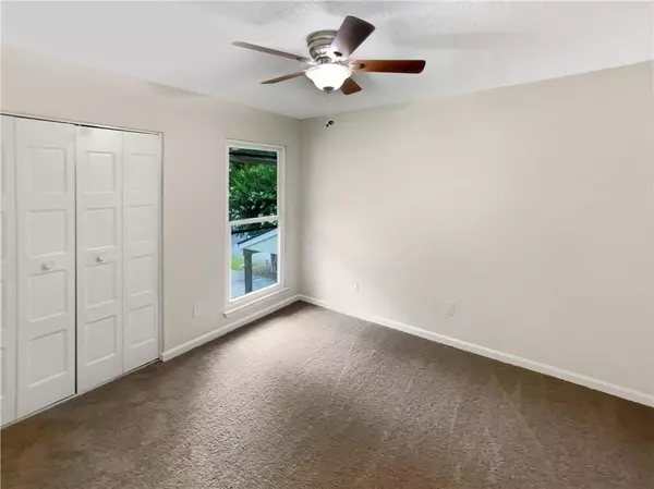 Peachtree Corners, GA 30092,6371 Hawthorne TER