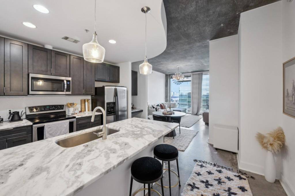 400 W Peachtree ST NW #1205, Atlanta, GA 30308