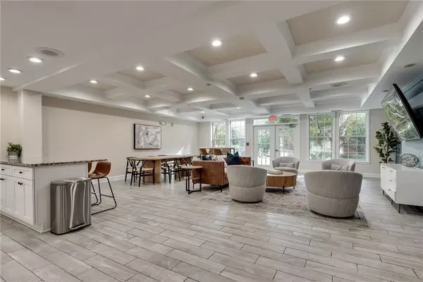 Atlanta, GA 30329,1122 Westchester RDG NE