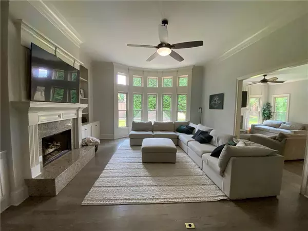 Marietta, GA 30066,2464 Canopy GLN