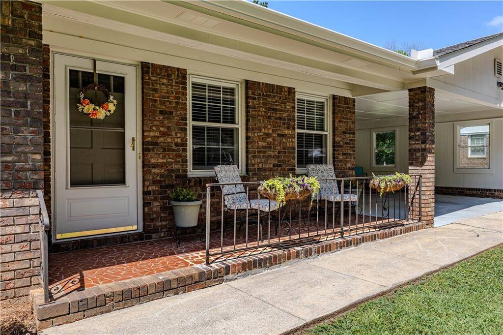 Lindale, GA 30147,542 Old Lindale Rd RD SE