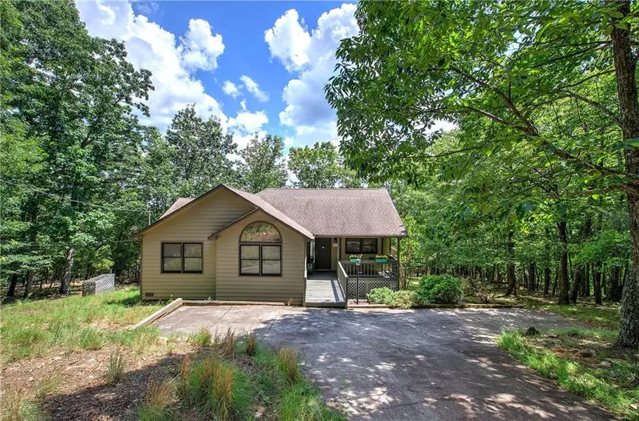 1379 Little Hendricks Mountain RD, Jasper, GA 30143