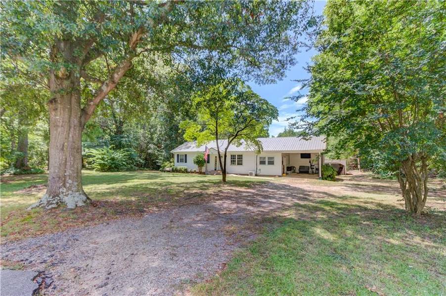 193 Highway 98 W, Danielsville, GA 30633