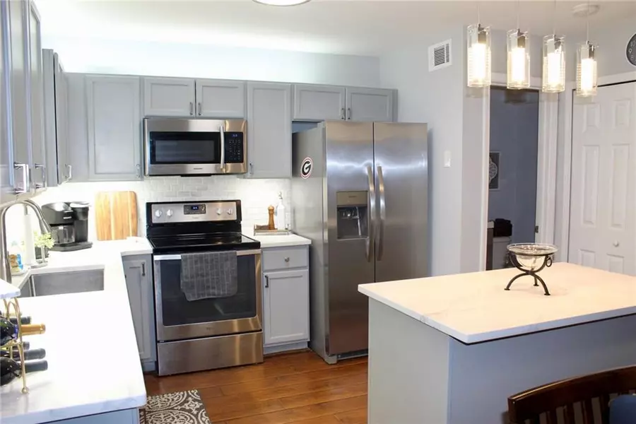 402 Summer PL, Norcross, GA 30071