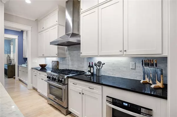 Atlanta, GA 30307,259 Hampton TER NE