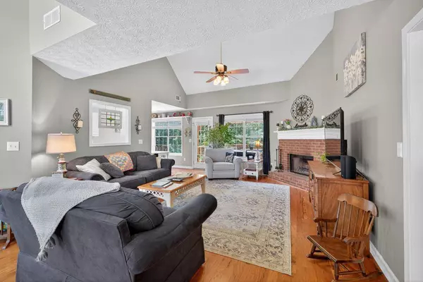 Flowery Branch, GA 30542,4860 HUNT CLUB DR