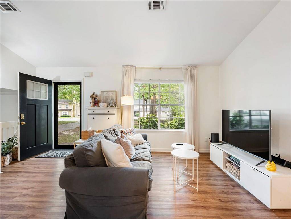 Norcross, GA 30071,5988 Eton CT