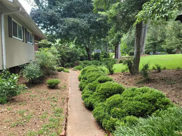 Gainesville, GA 30501,2157 Skyline DR