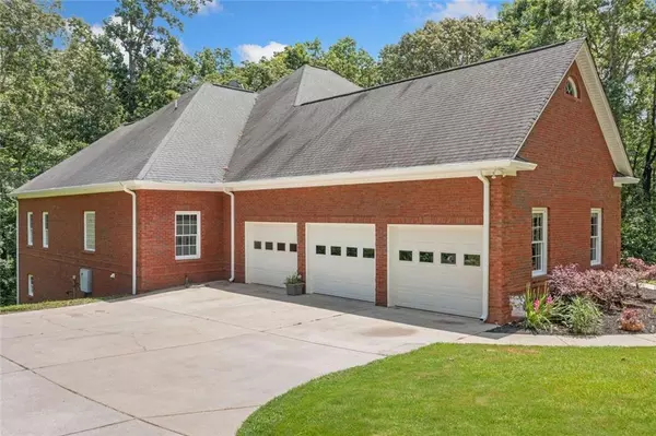 Ball Ground, GA 30107,106 Shalea LN