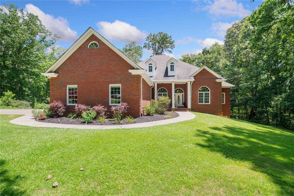 106 Shalea LN, Ball Ground, GA 30107
