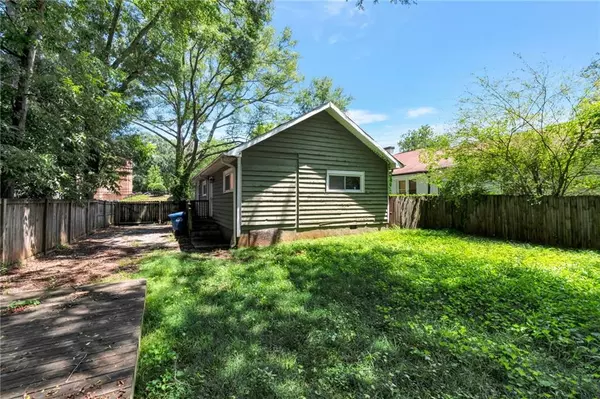 Atlanta, GA 30310,594 Fletcher ST SW