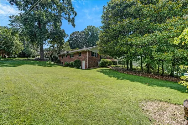 Decatur, GA 30033,2127 Desmond DR