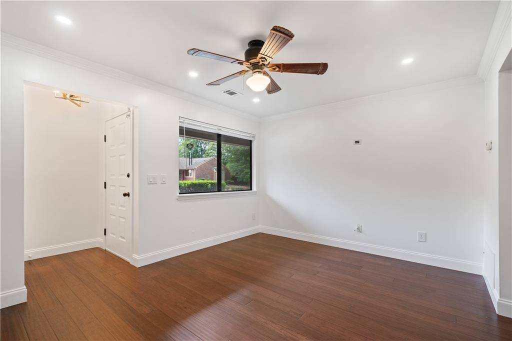 Alpharetta, GA 30005,54 Country CT