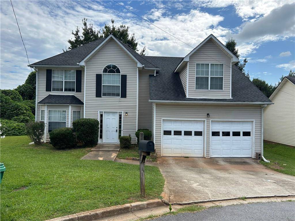 5696 Wellborn Creek DR, Lithonia, GA 30058