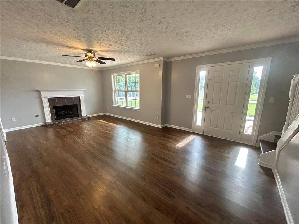 Loganville, GA 30052,1218 Waterford DR