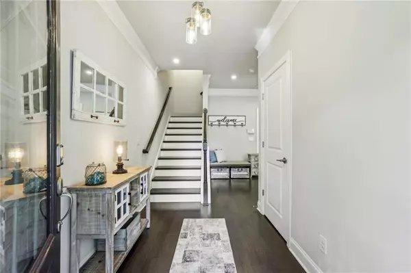 Peachtree Corners, GA 30092,5731 Terrace Bend WAY