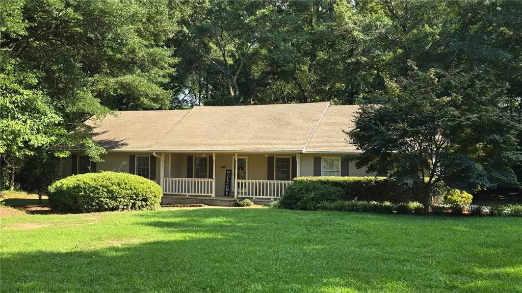 1624 Hampton Locust Grove RD, Locust Grove, GA 30248