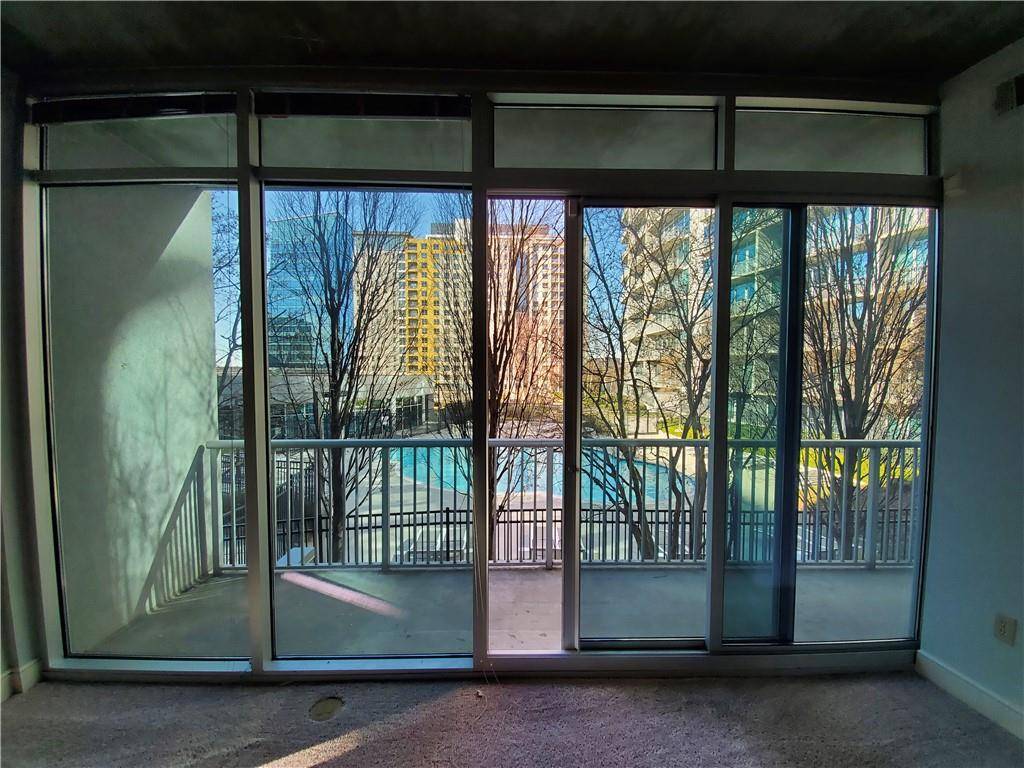 Atlanta, GA 30309,950 W Peachtree ST NW #702