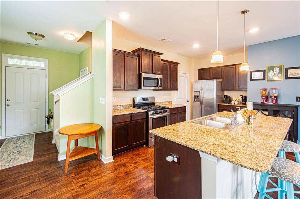 Dawsonville, GA 30534,305 Thimbleberry DR