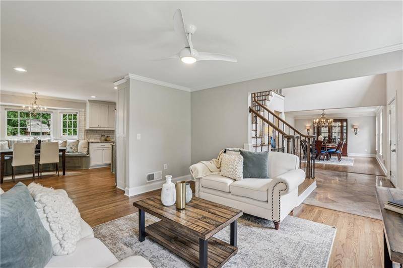 Dunwoody, GA 30338,5349 Forest Springs DR