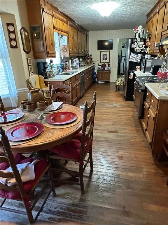 Cartersville, GA 30120,209 PARKVIEW DR