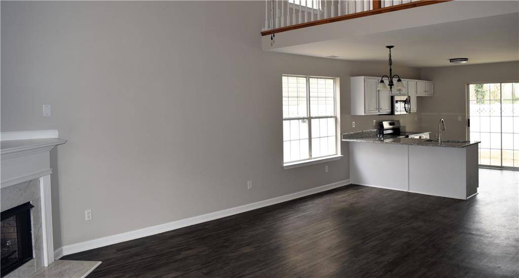 Canton, GA 30114,253 Woodland WAY