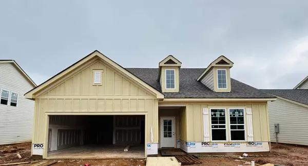 95 Purackal LN, Statham, GA 30666