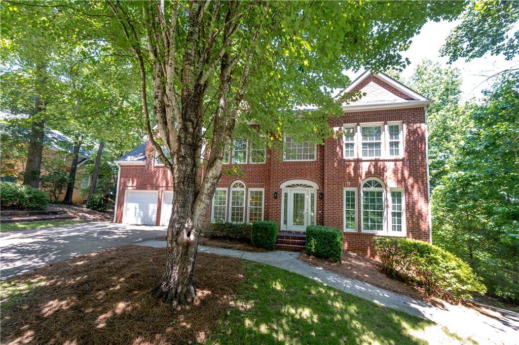 3334 Trails End RD NE, Roswell, GA 30075