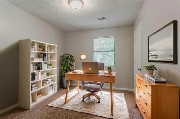 Stone Mountain, GA 30087,3406 Deshong DR