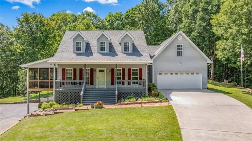 1155 Sweetwater DR, Clarkesville, GA 30523
