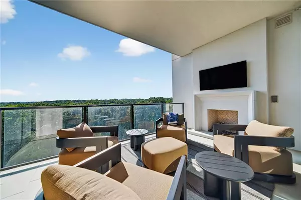 Atlanta, GA 30305,2520 Peachtree RD NW #903