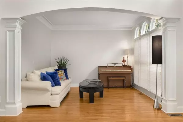 Mableton, GA 30126,476 Cooper Lake RD SE