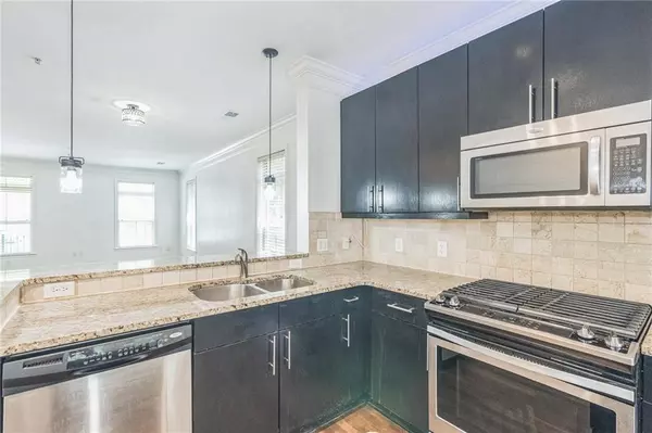 Atlanta, GA 30338,241 Perimeter WALK